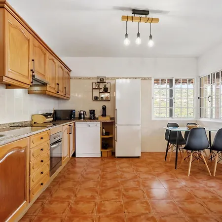 Sea View By Homie * Santa Cruz (Madeira)