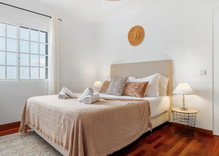 Sea View By Homie Santa Cruz (Madeira)